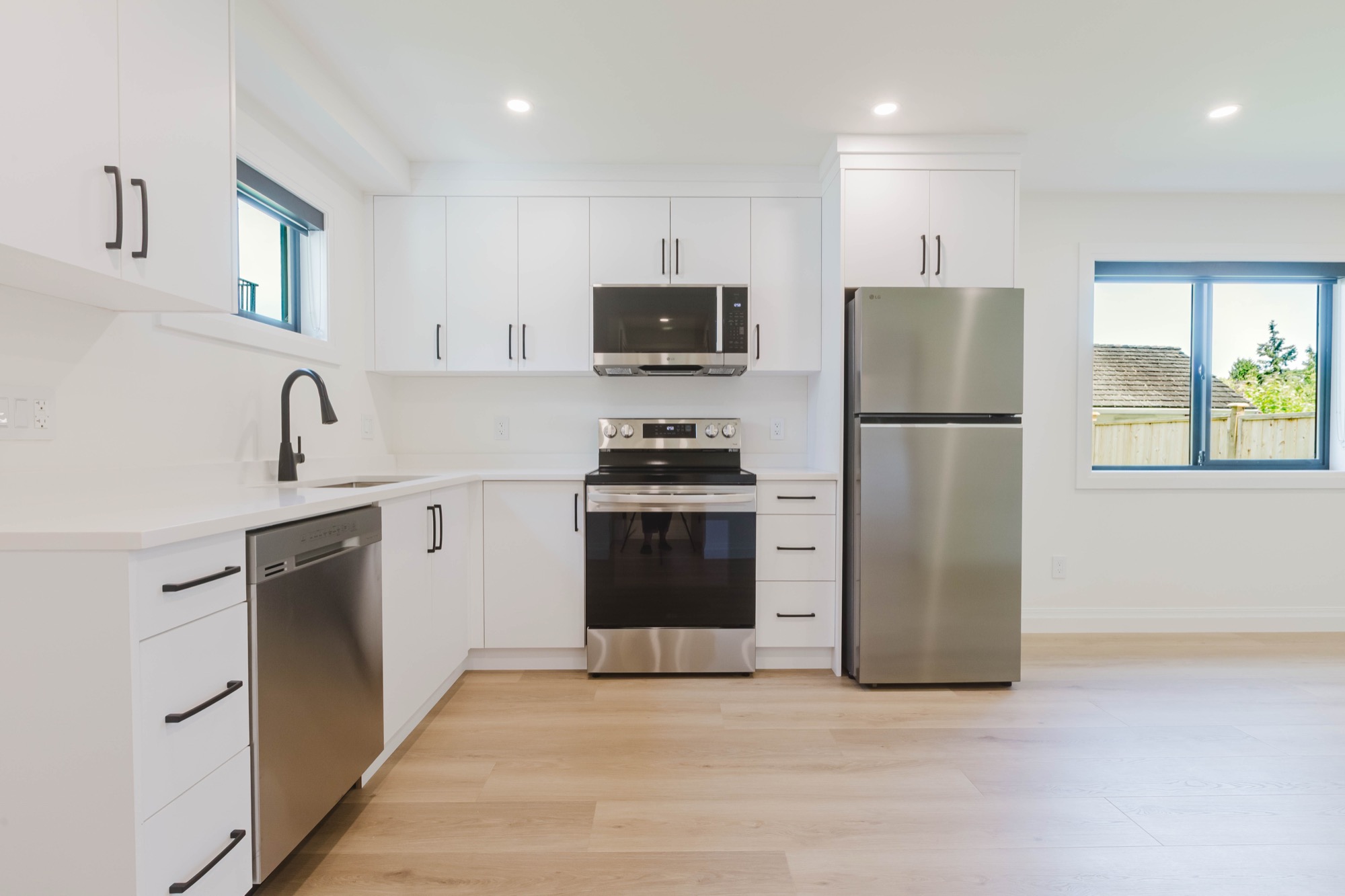 Property photo 160