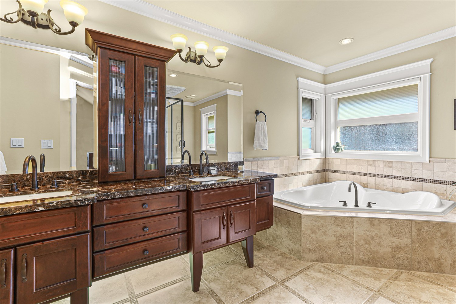 Property photo 127