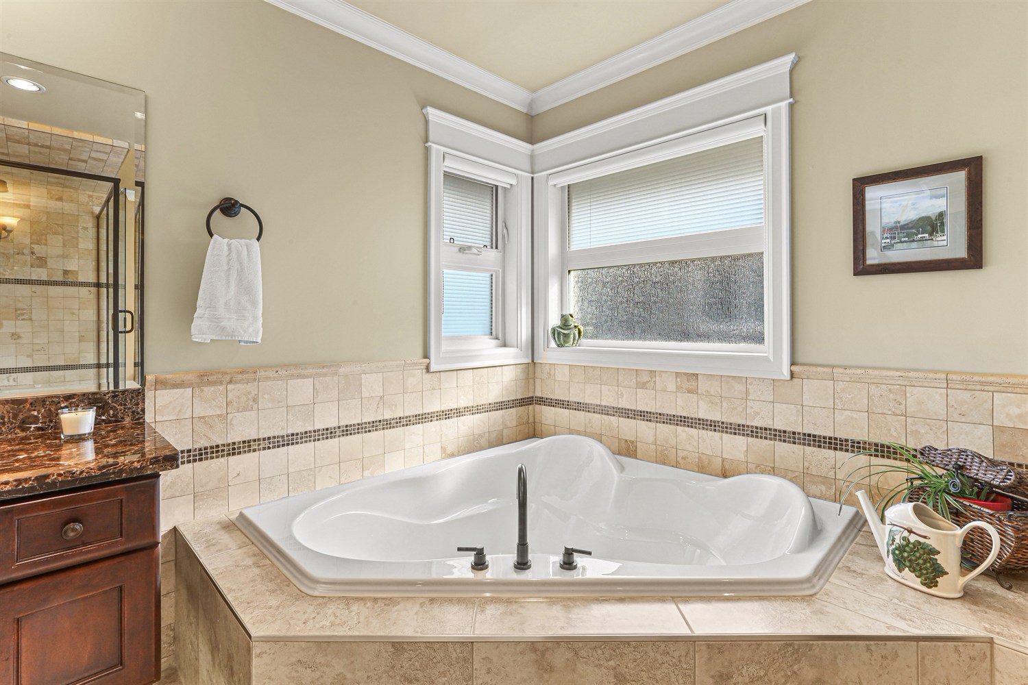 Property photo 129