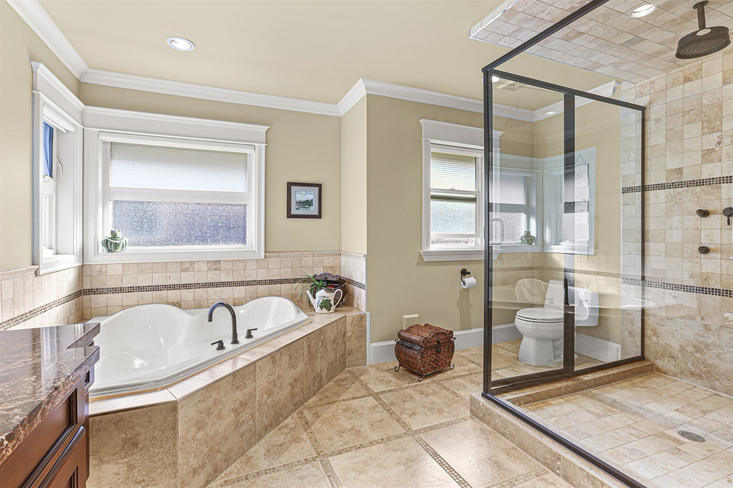 Property photo 130
