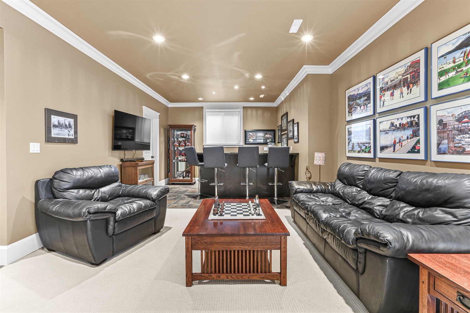 Property photo 144