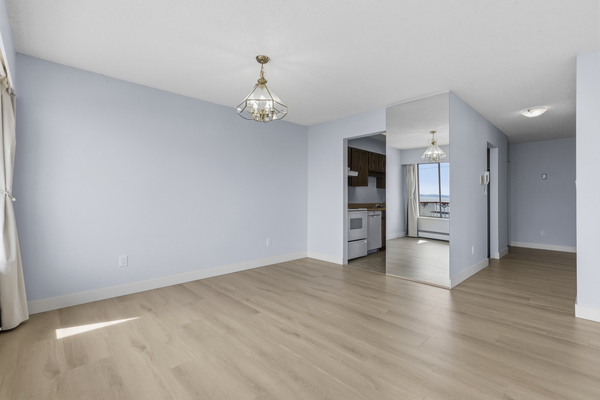 Property photo 112