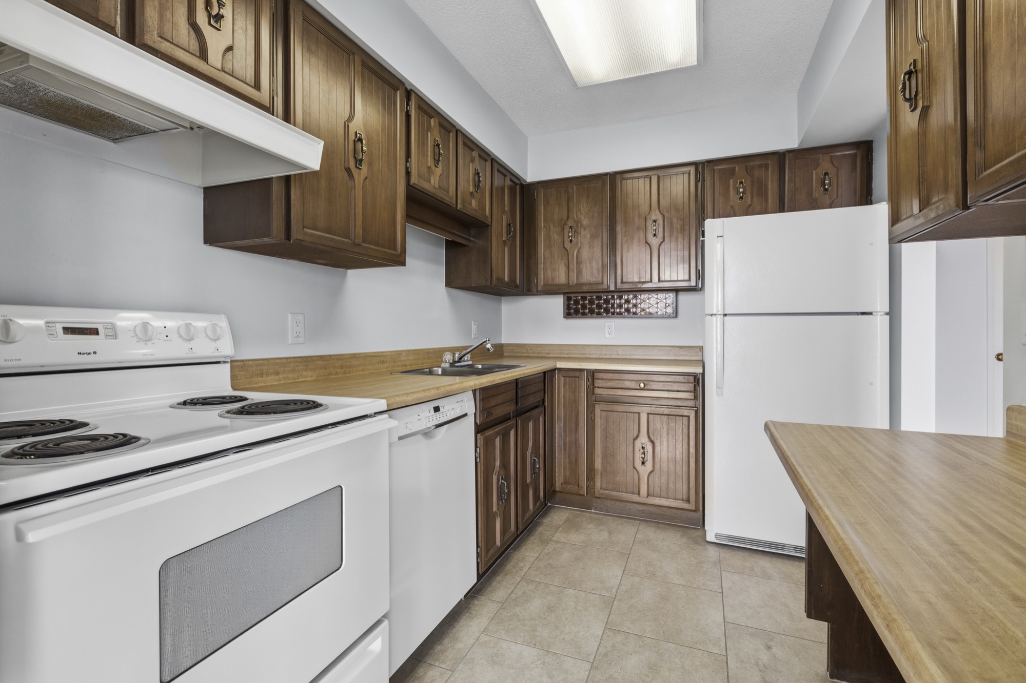 Property photo 116