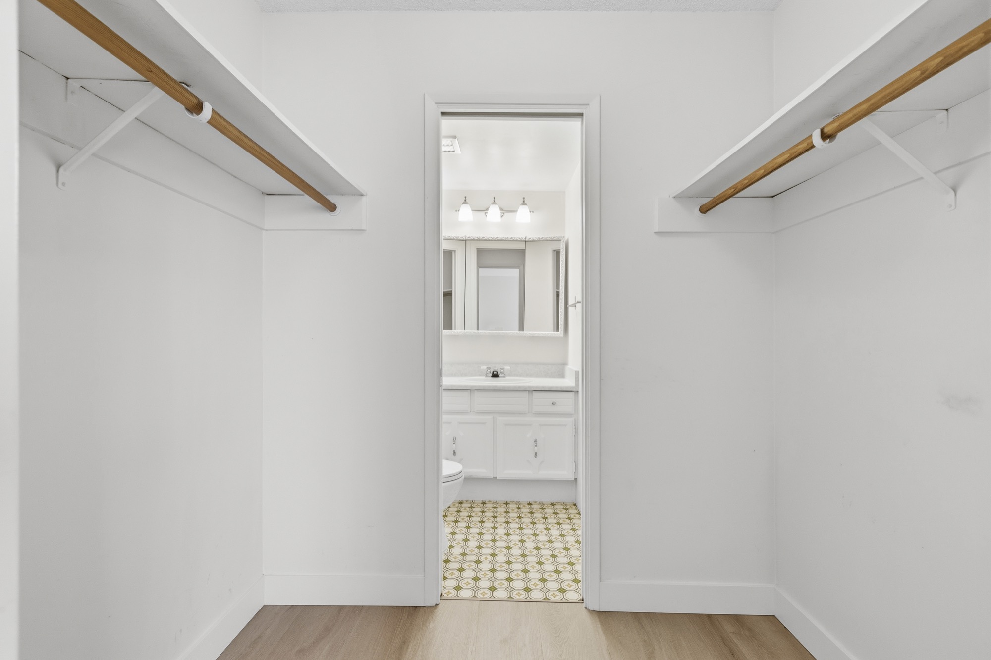Property photo 120