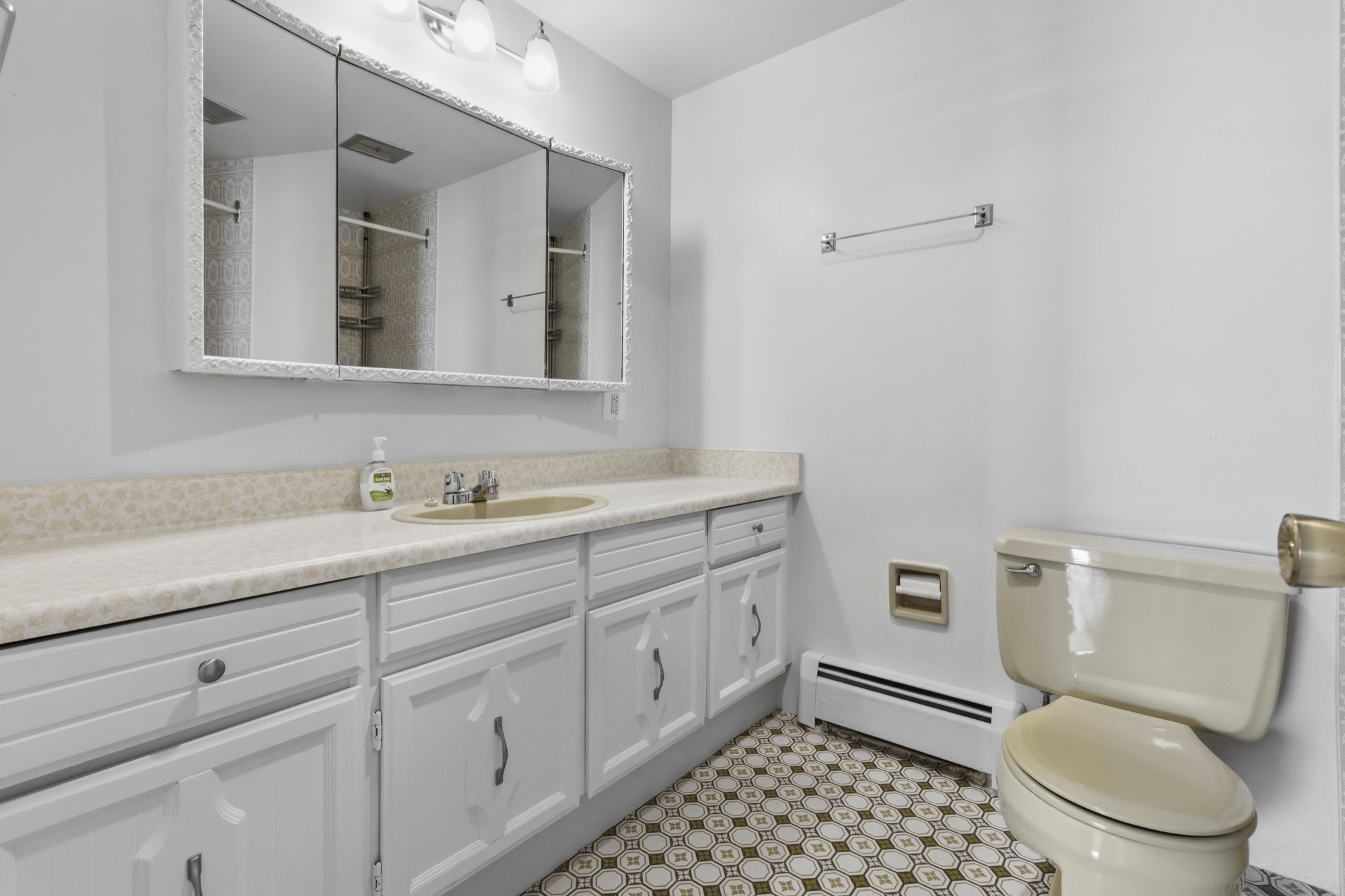 Property photo 124