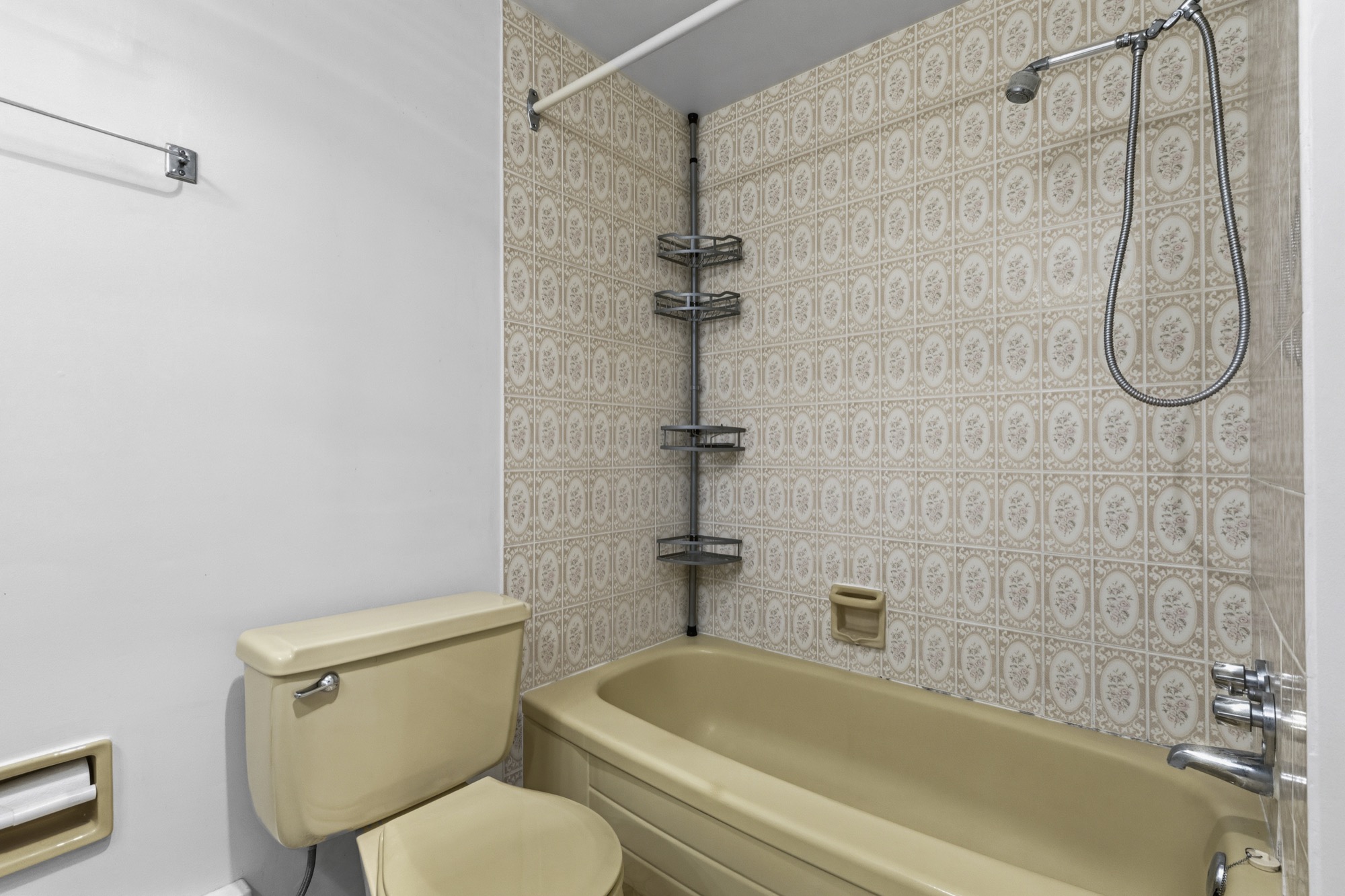 Property photo 125