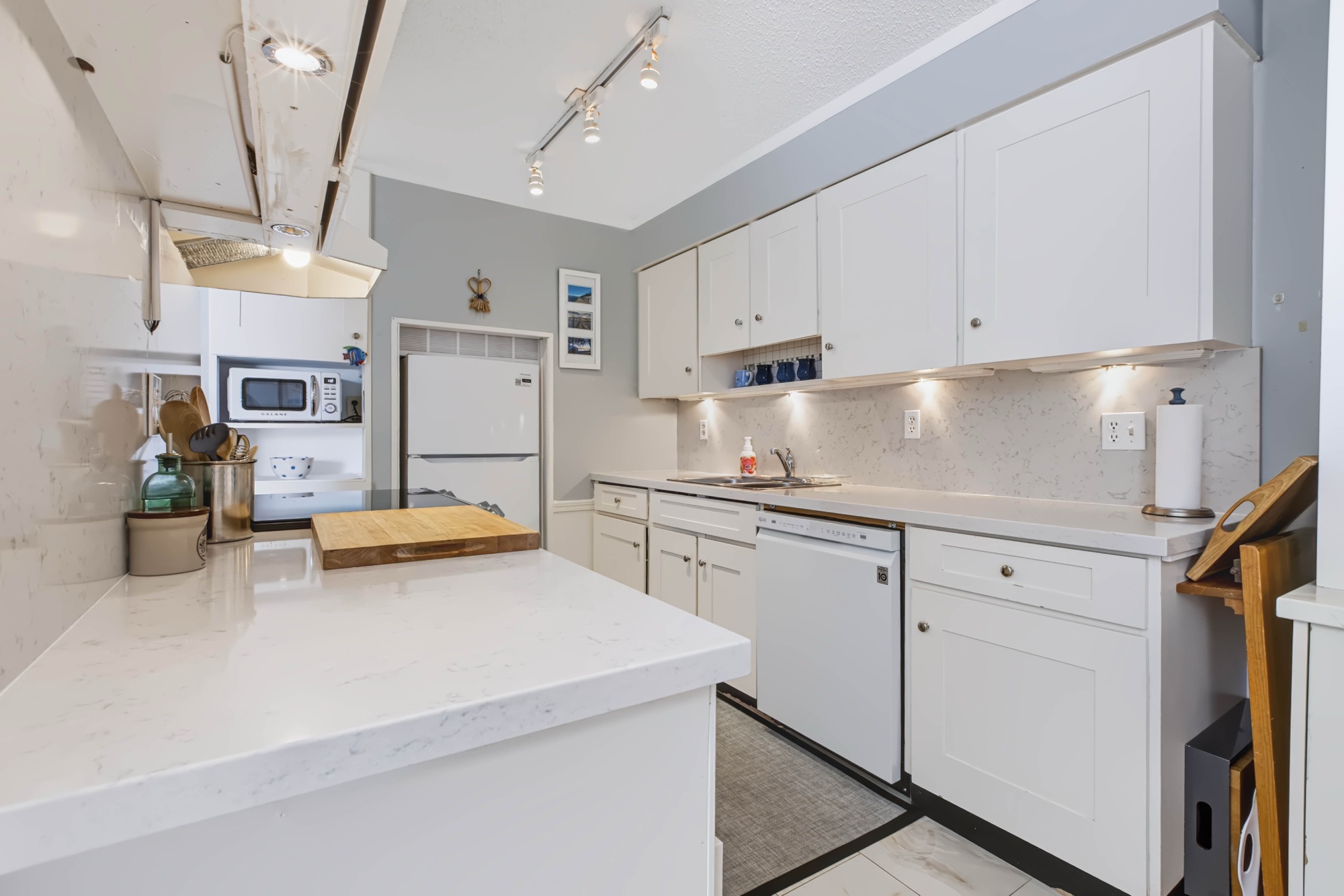 Property photo 109