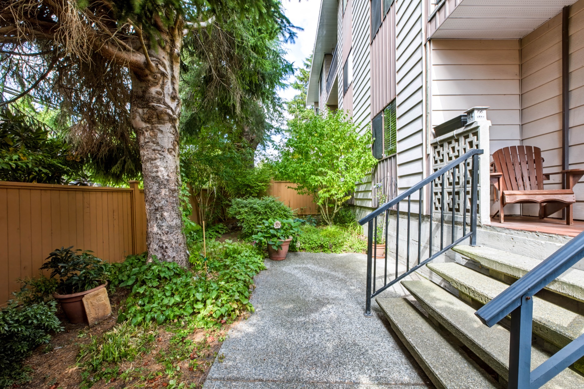 Property photo 121
