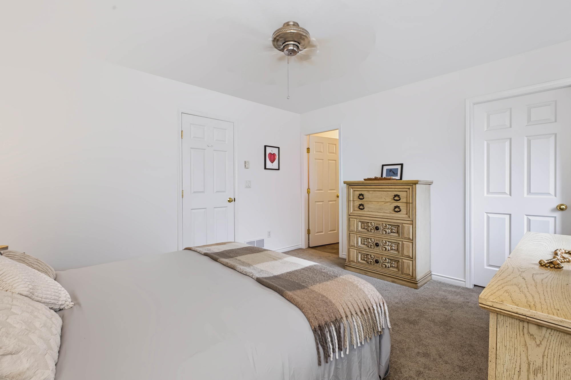 Property photo 121