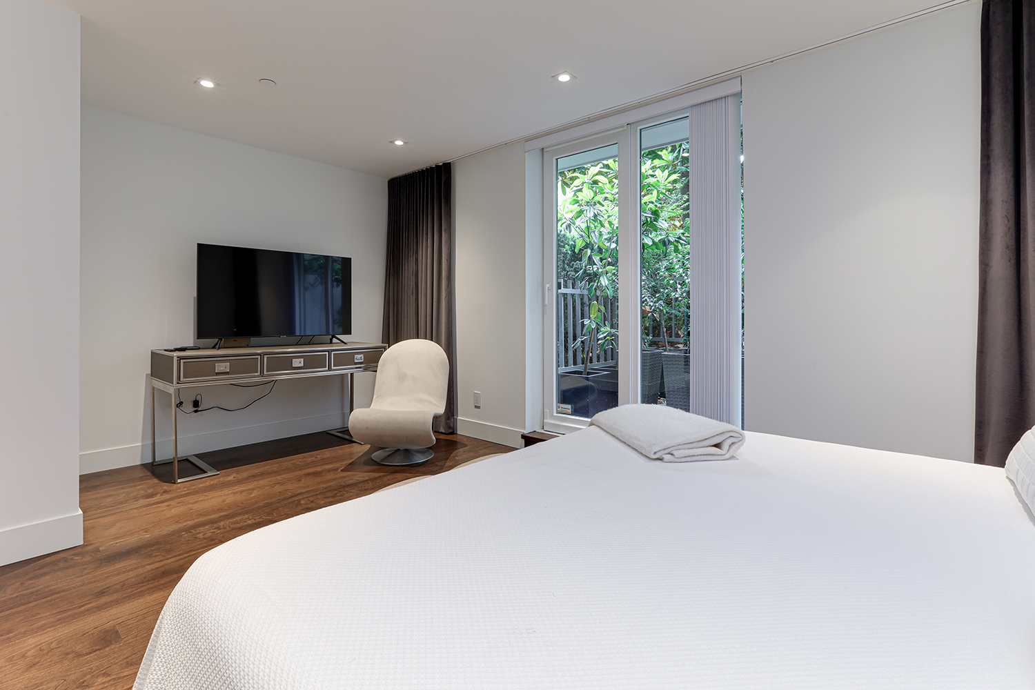 Property photo 126