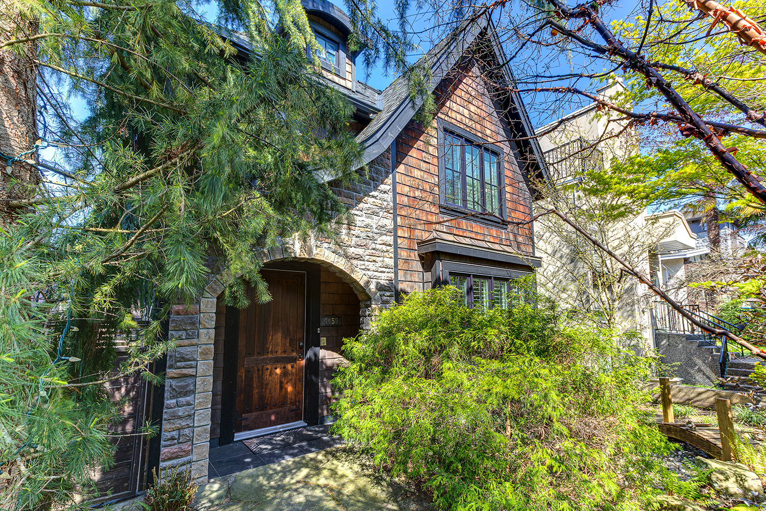 Property photo 100