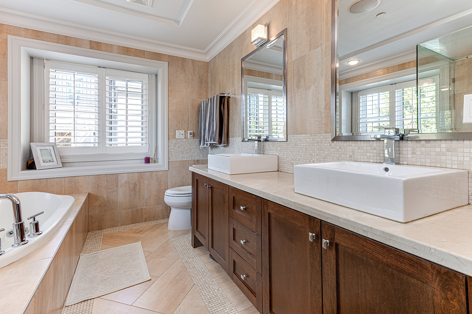 Property photo 120