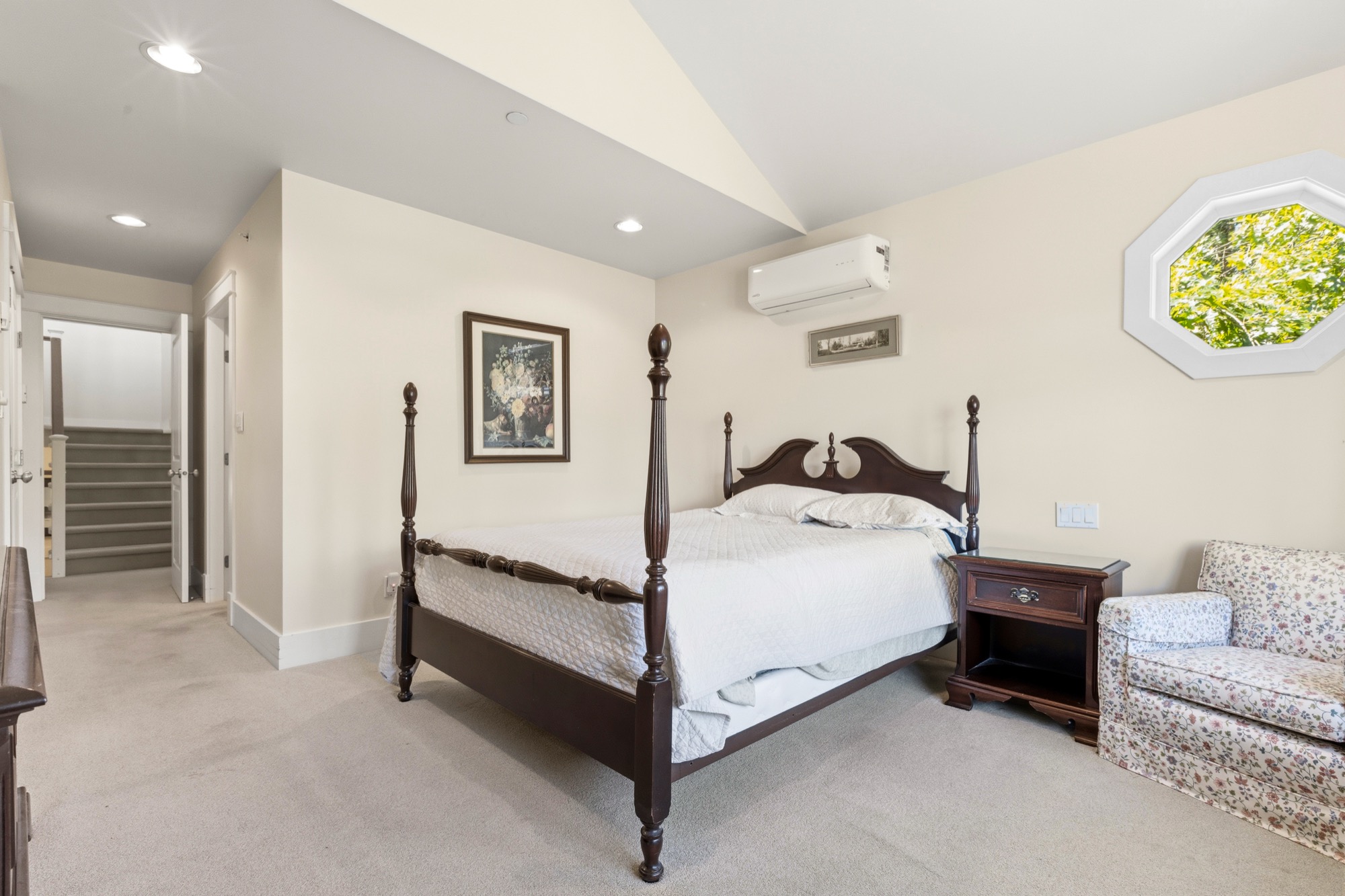 Property photo 122