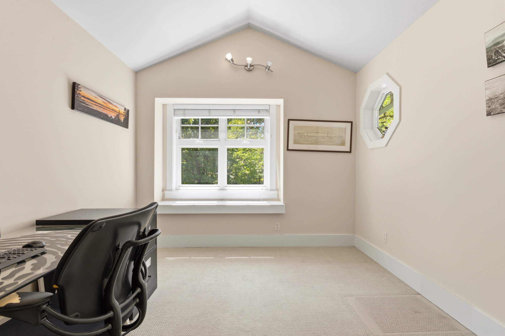 Property photo 125