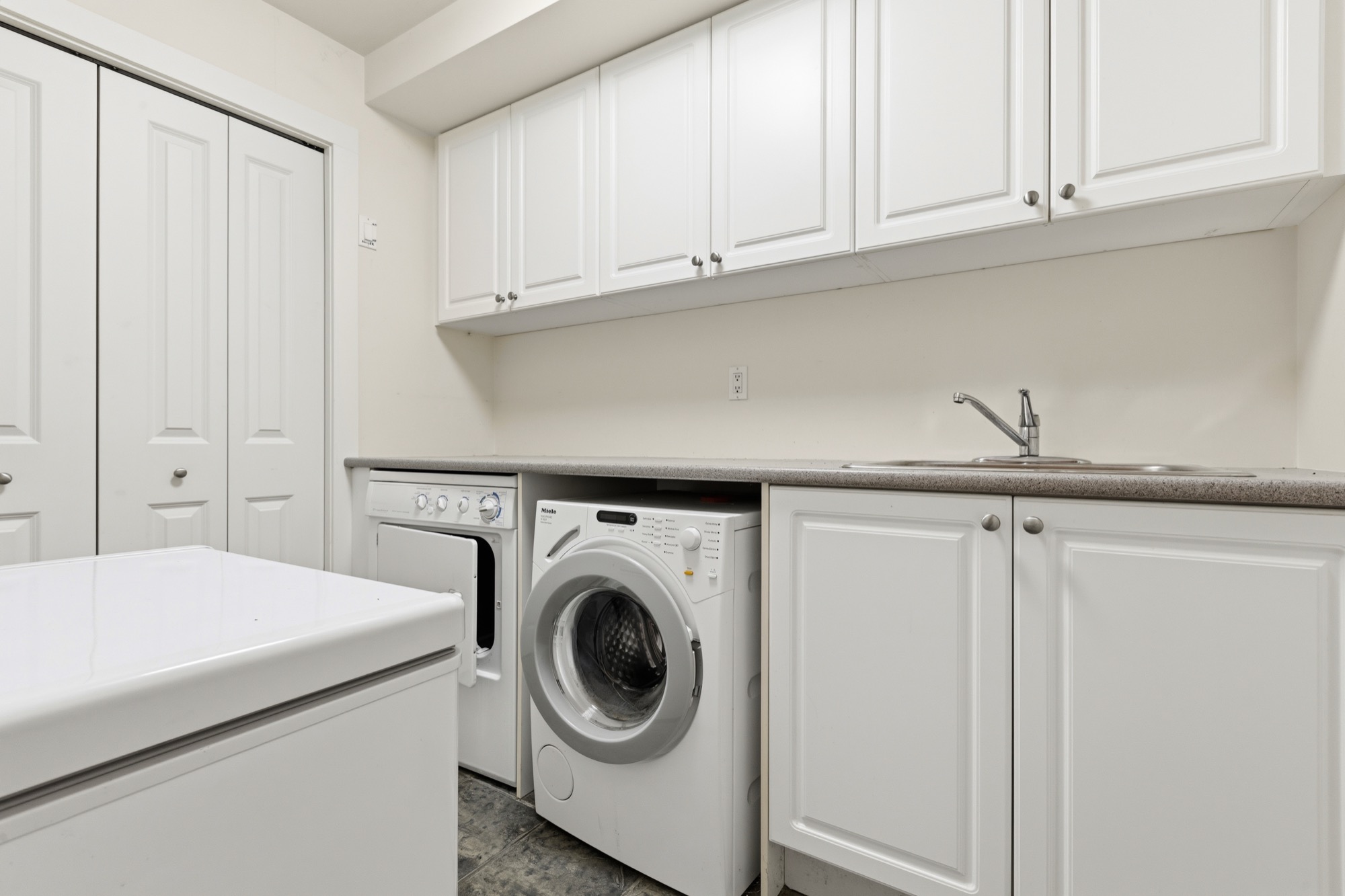 Property photo 141