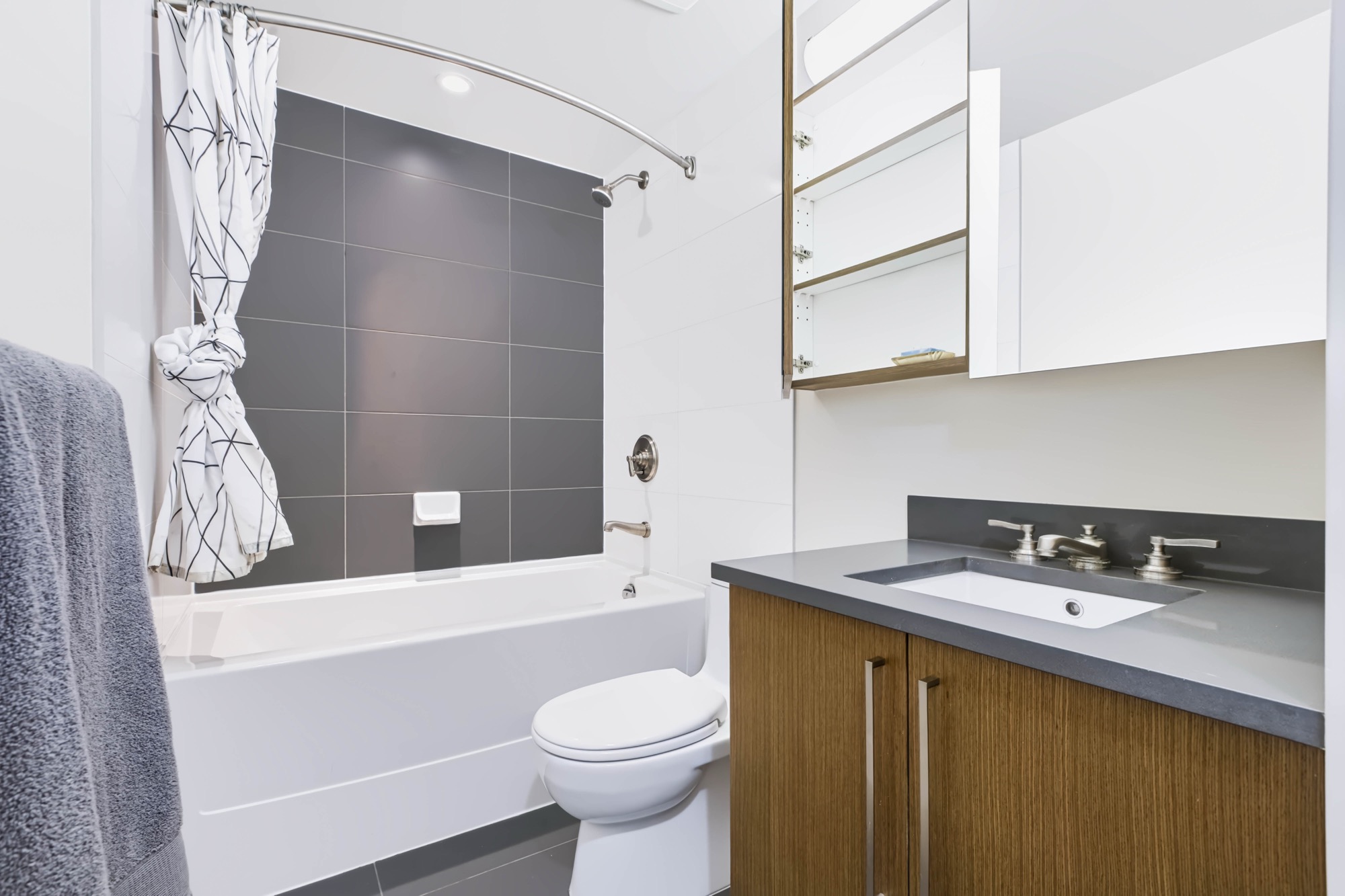 Property photo 115