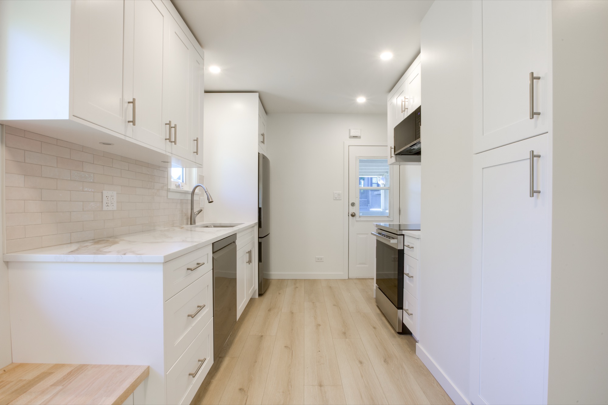 Property photo 111