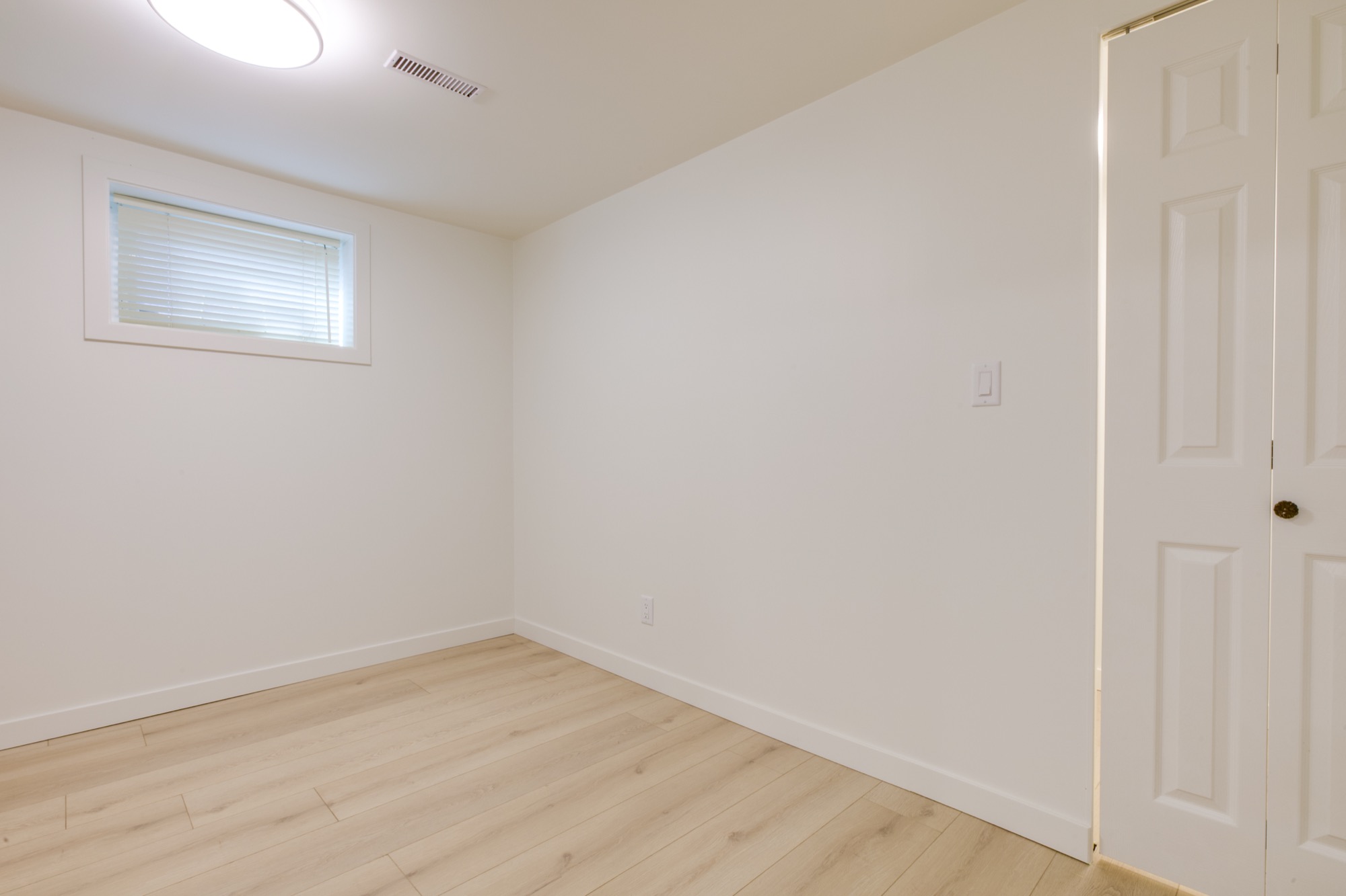 Property photo 129