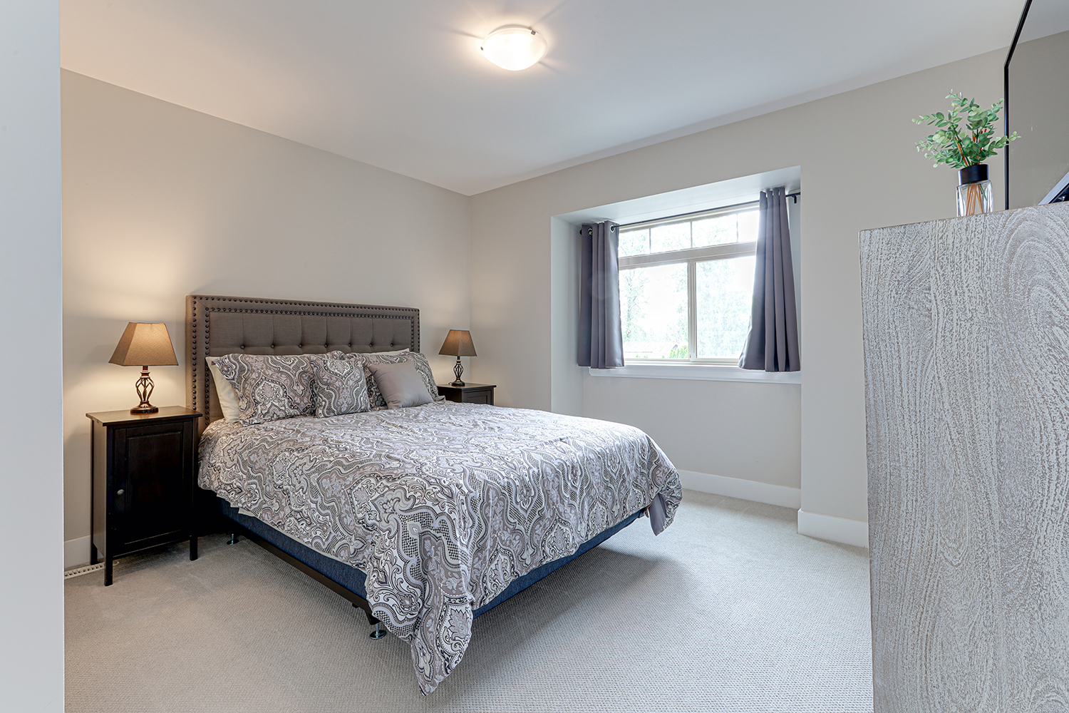Property photo 130