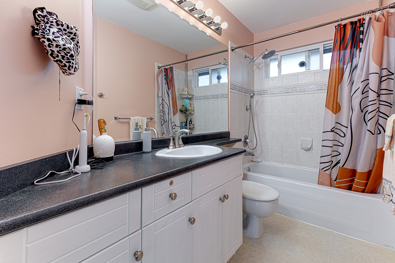 Property photo 131