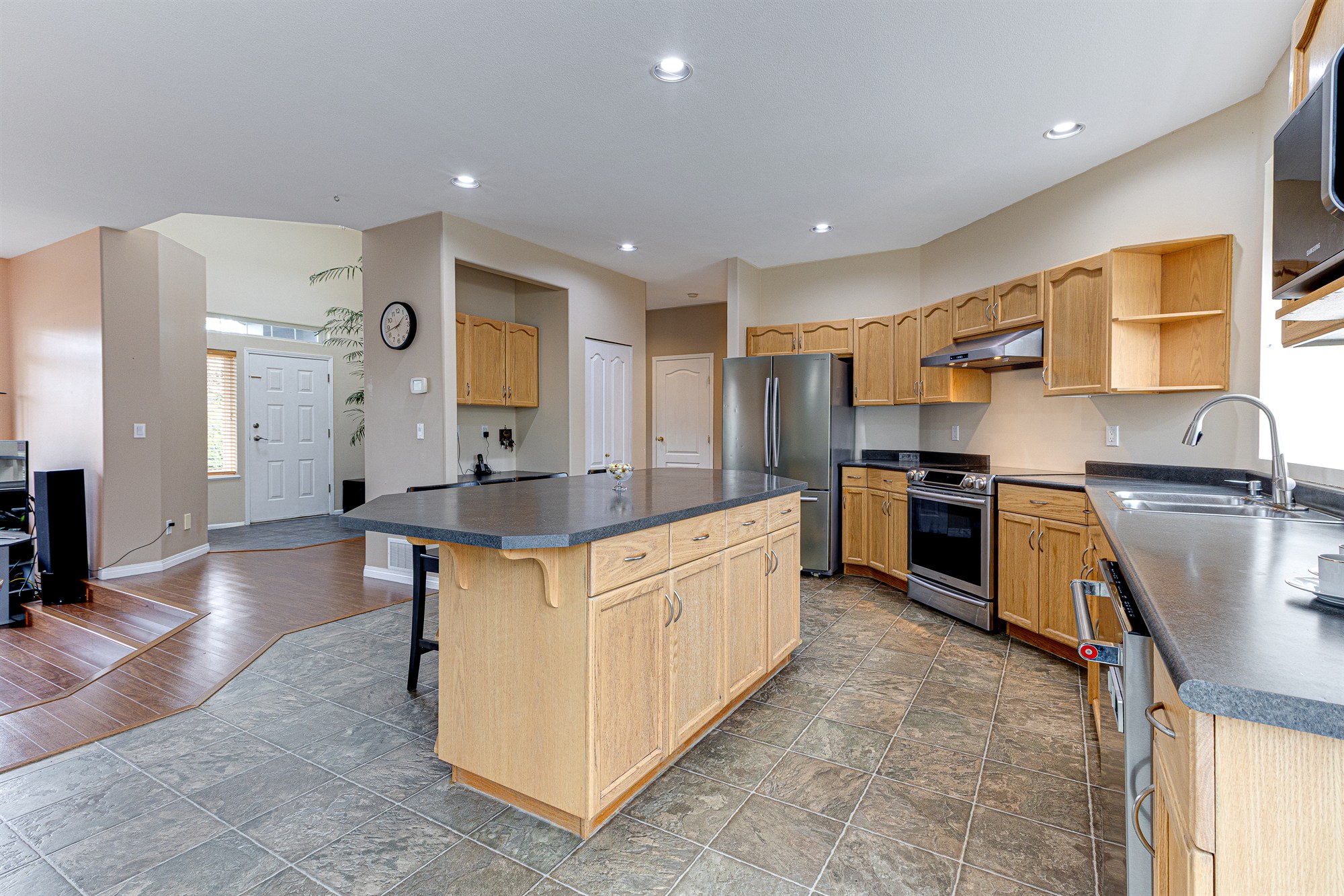 Property photo 113