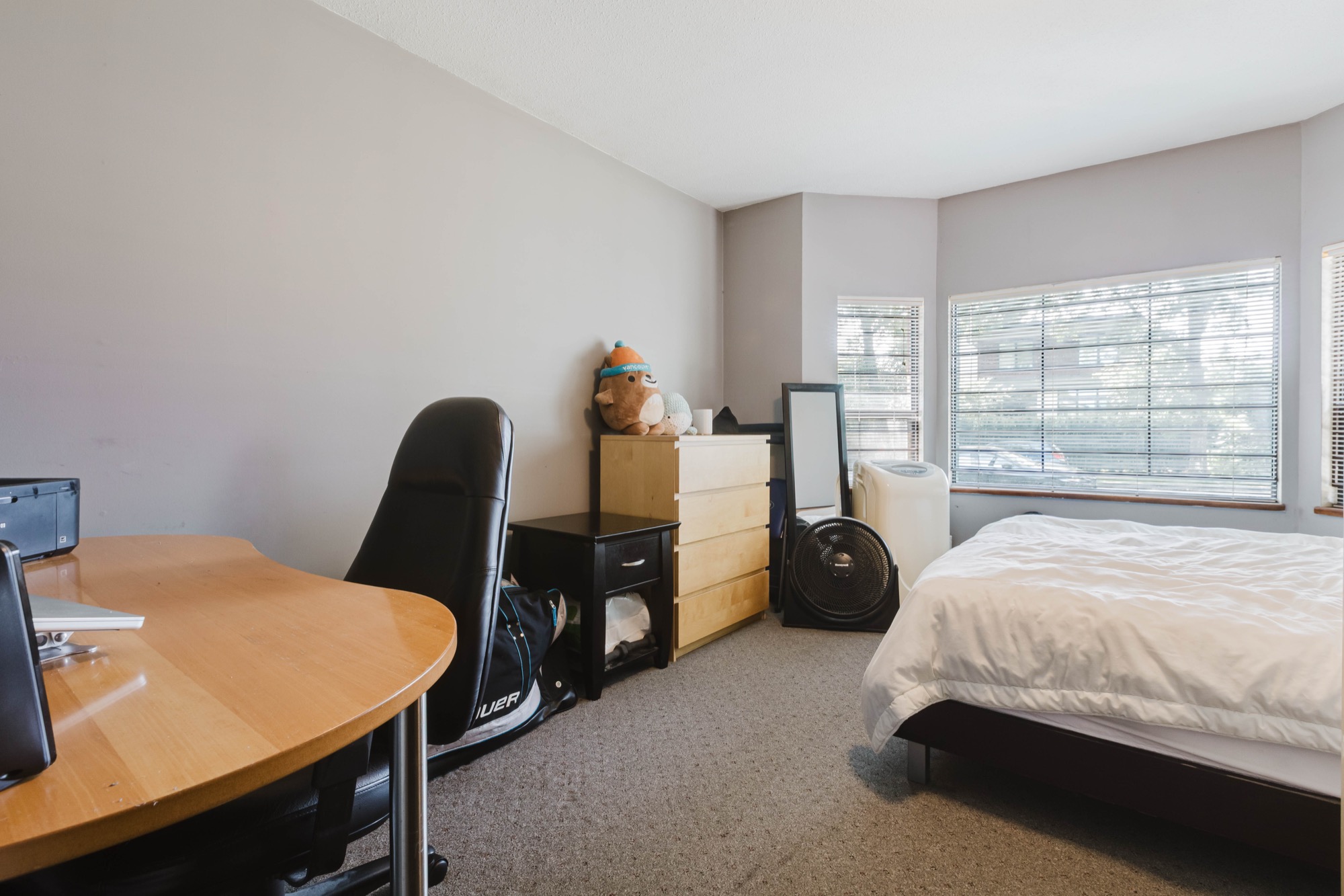 Property photo 136