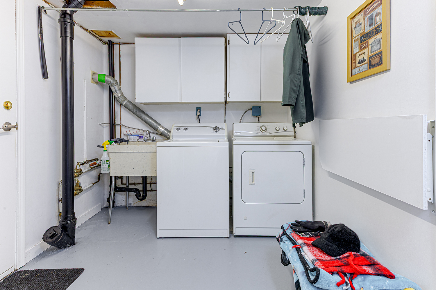 Property photo 142
