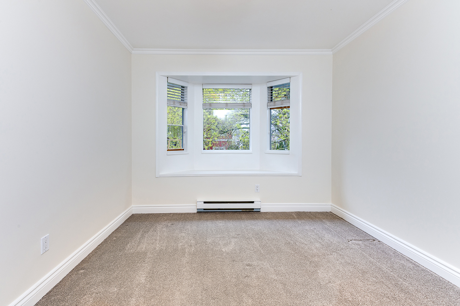 Property photo 136