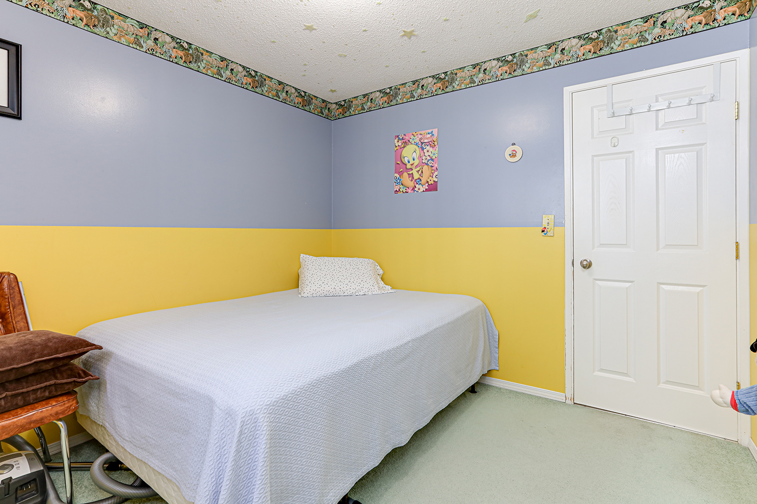 Property photo 125