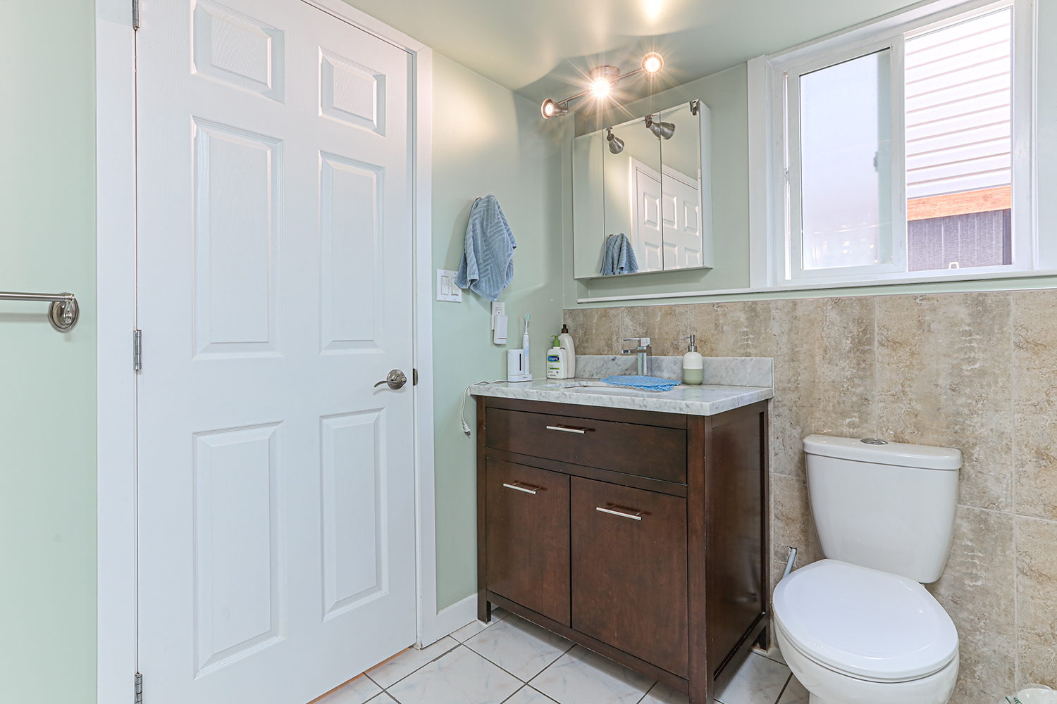 Property photo 137