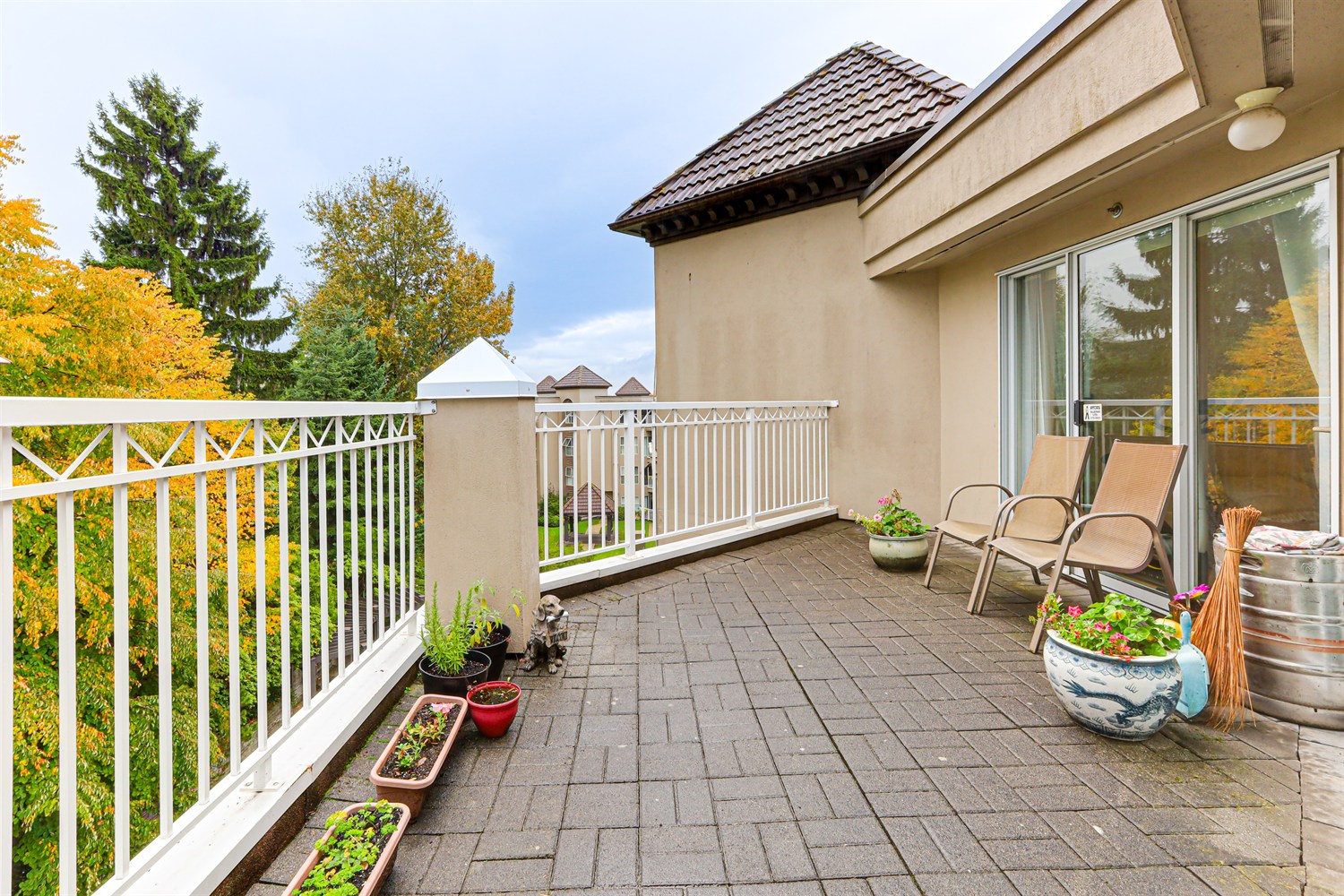 Property photo 124