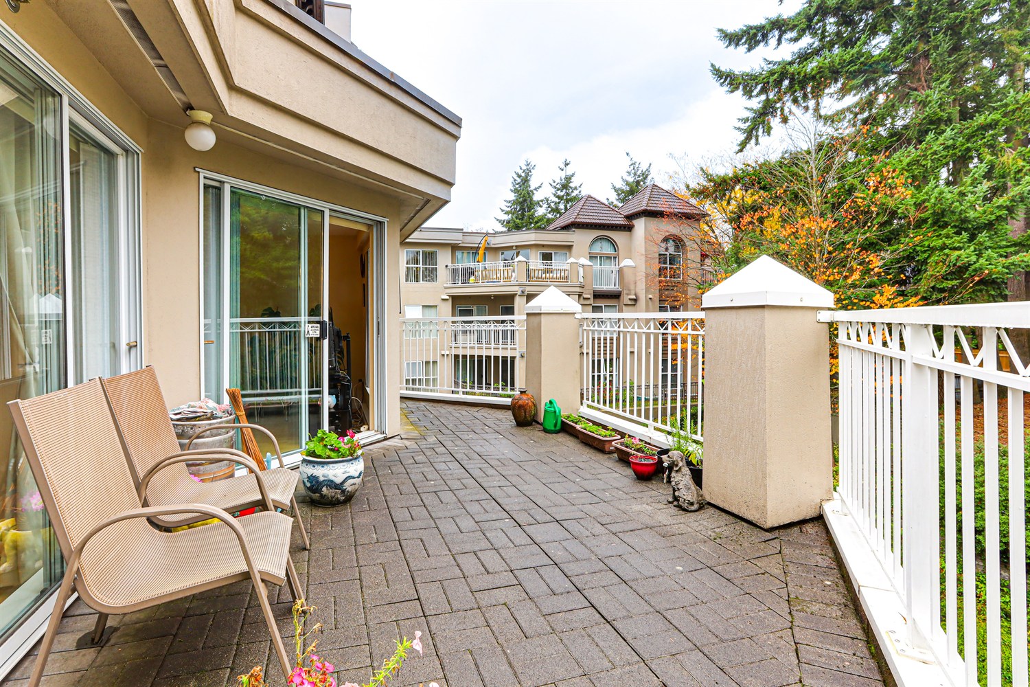 Property photo 125