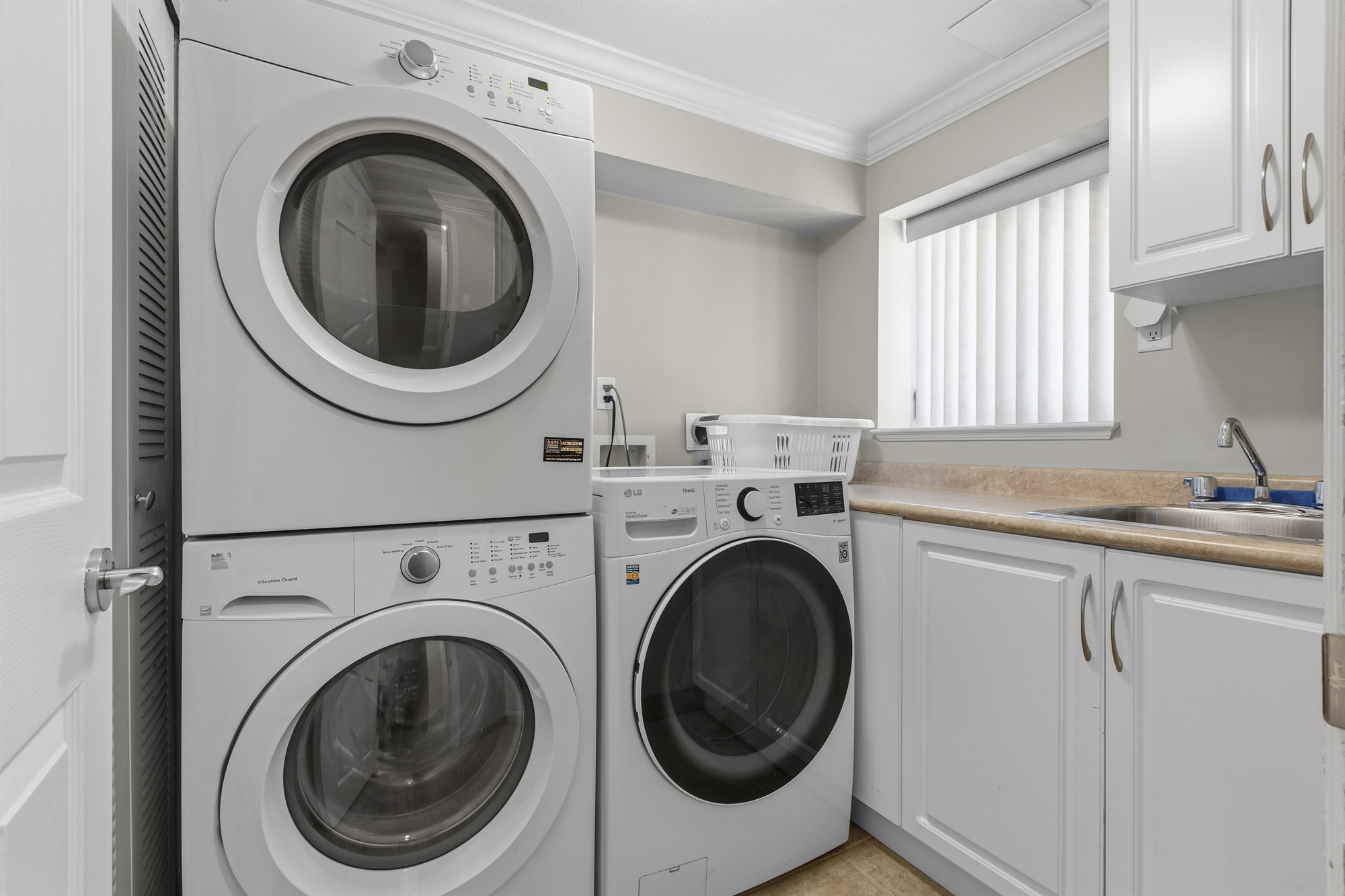 Property photo 129