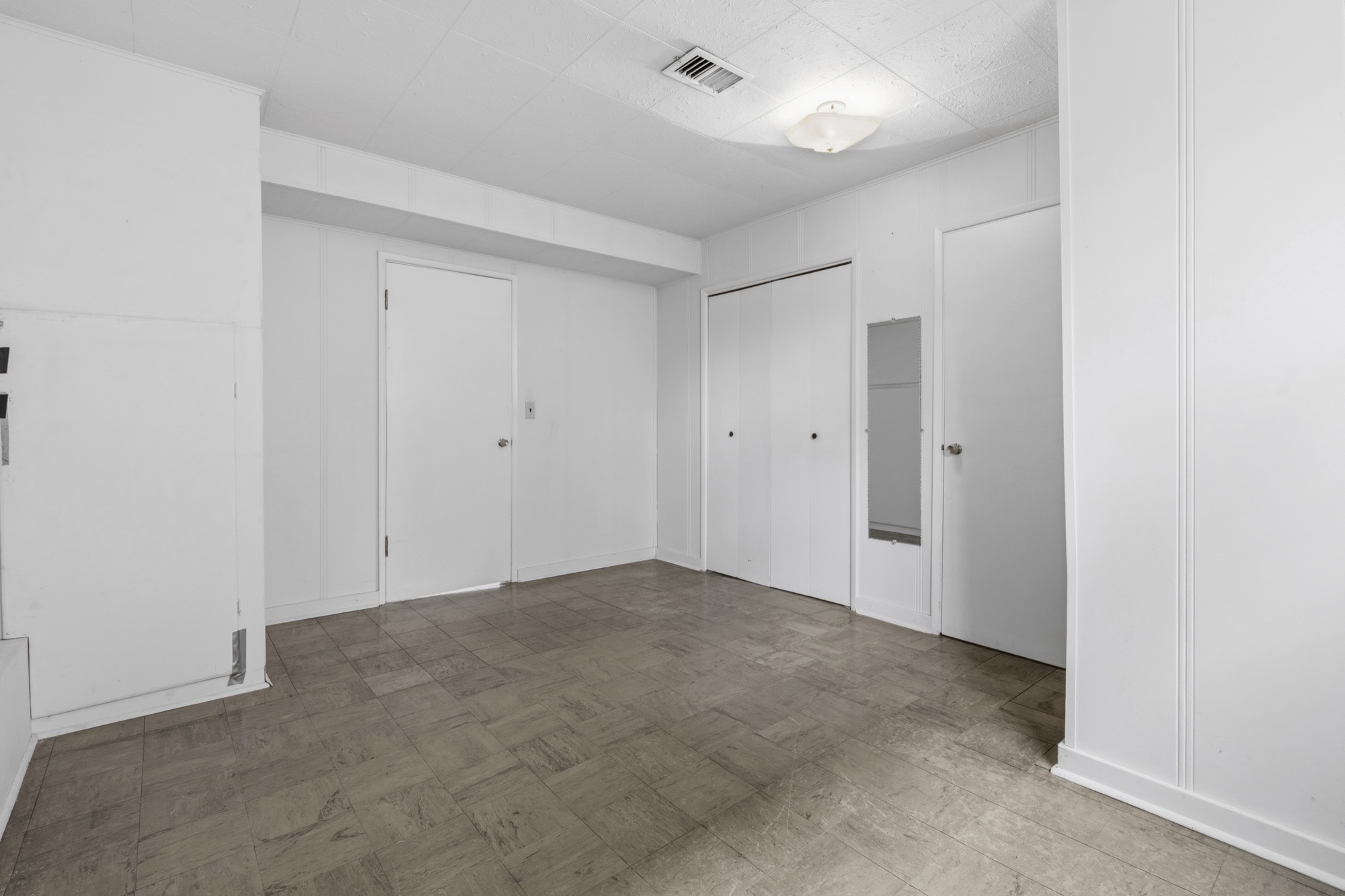 Property photo 131