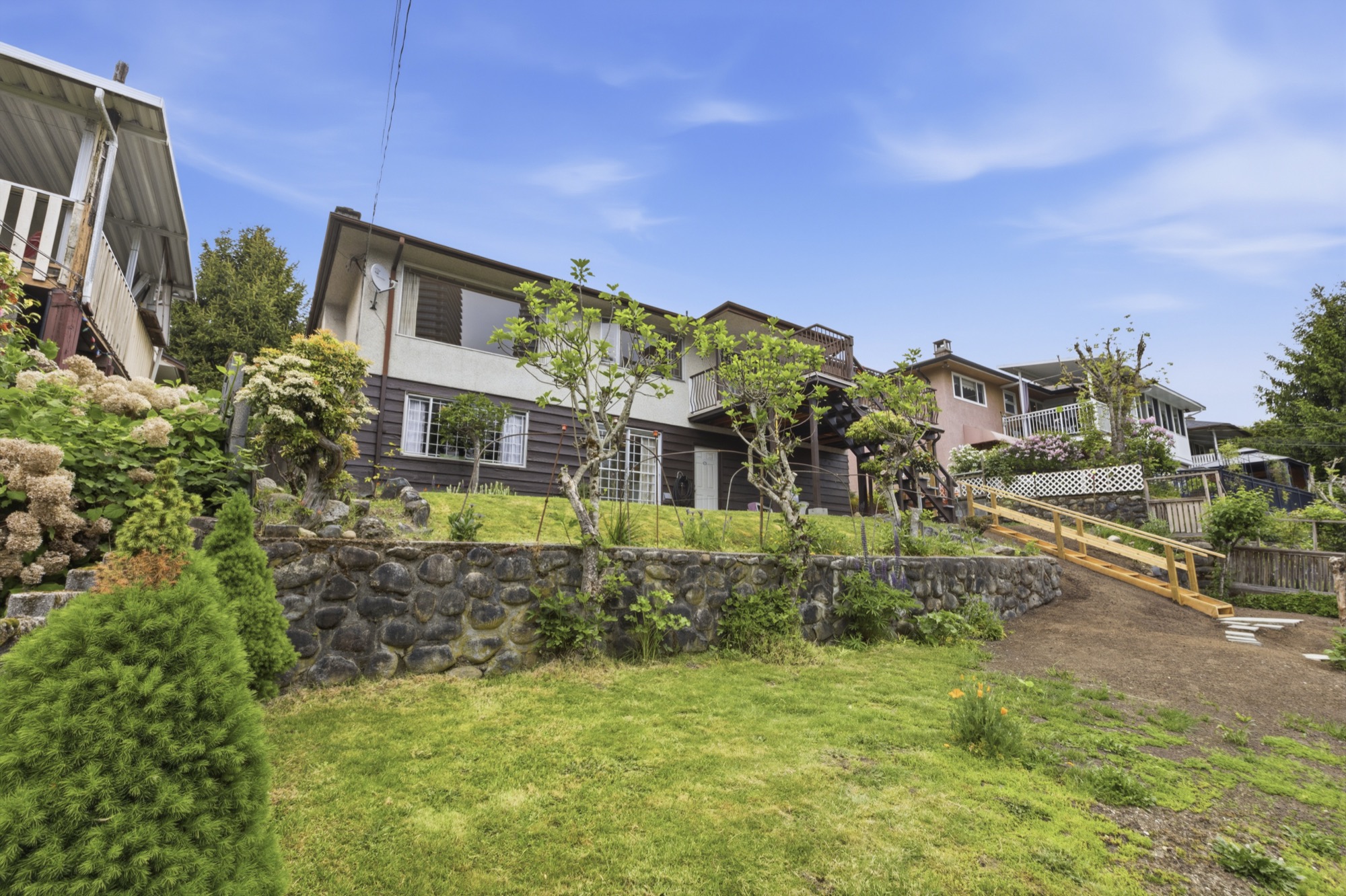 Property photo 140