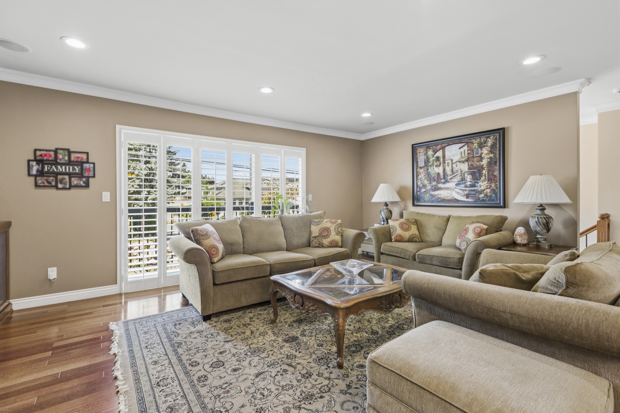 Property photo 103