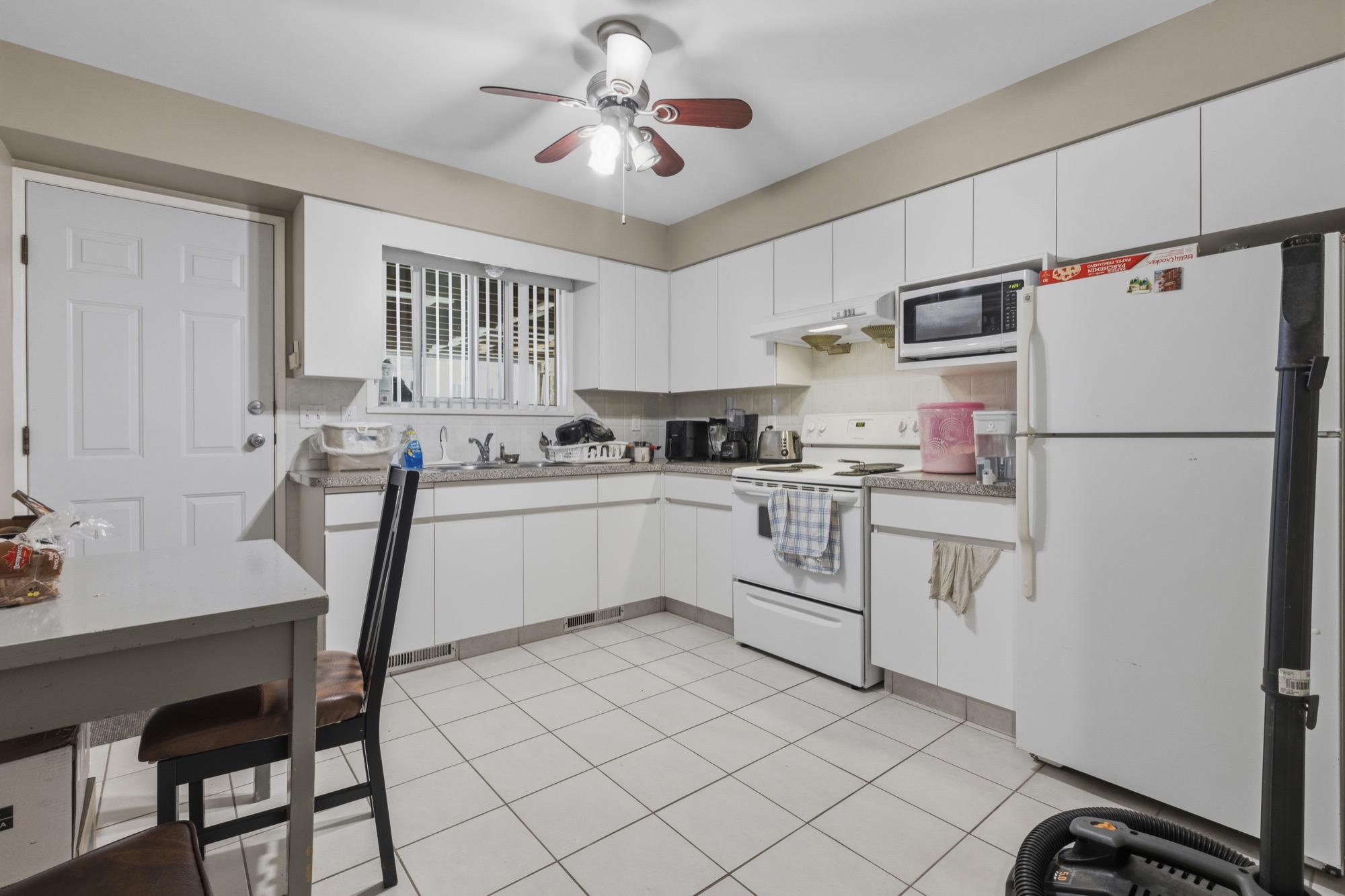 Property photo 126