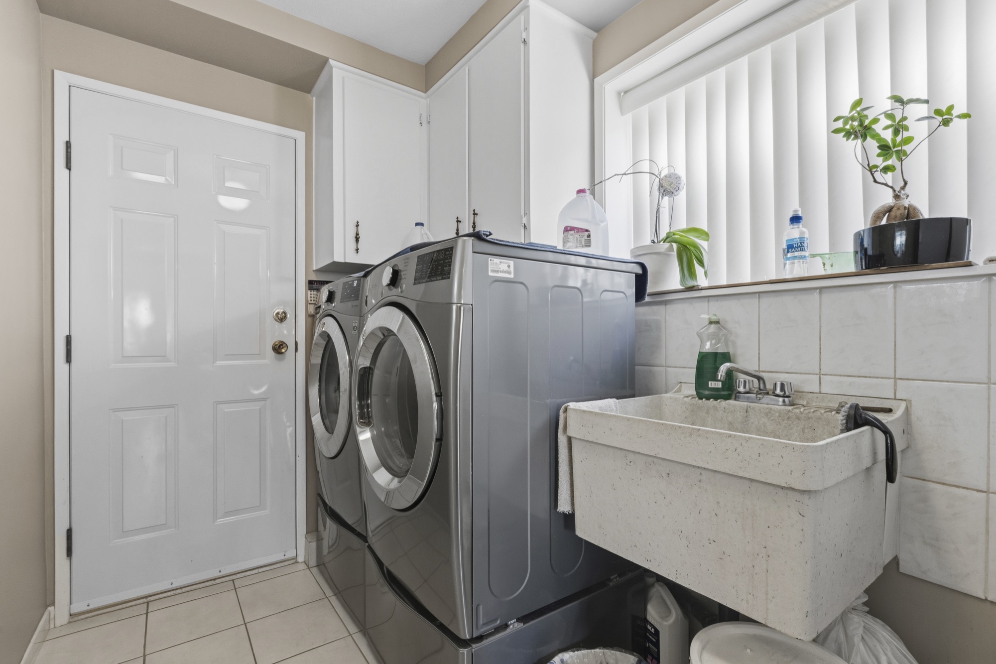 Property photo 133