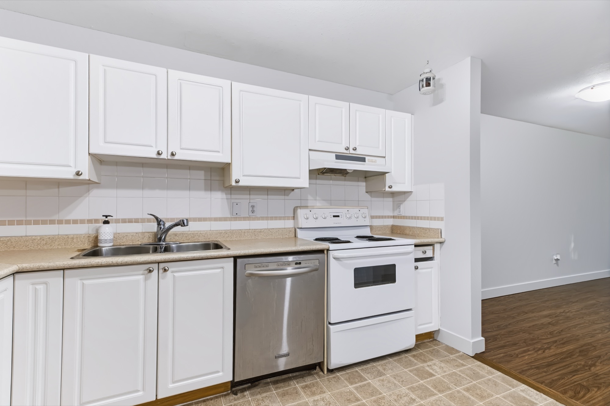 Property photo 113
