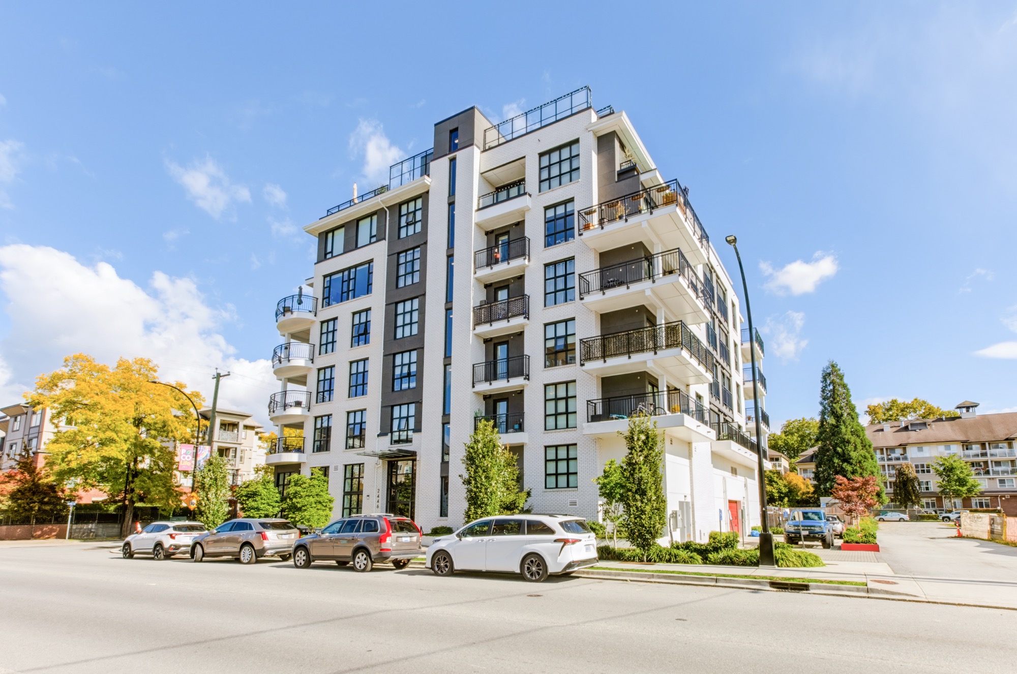 Property photo 100