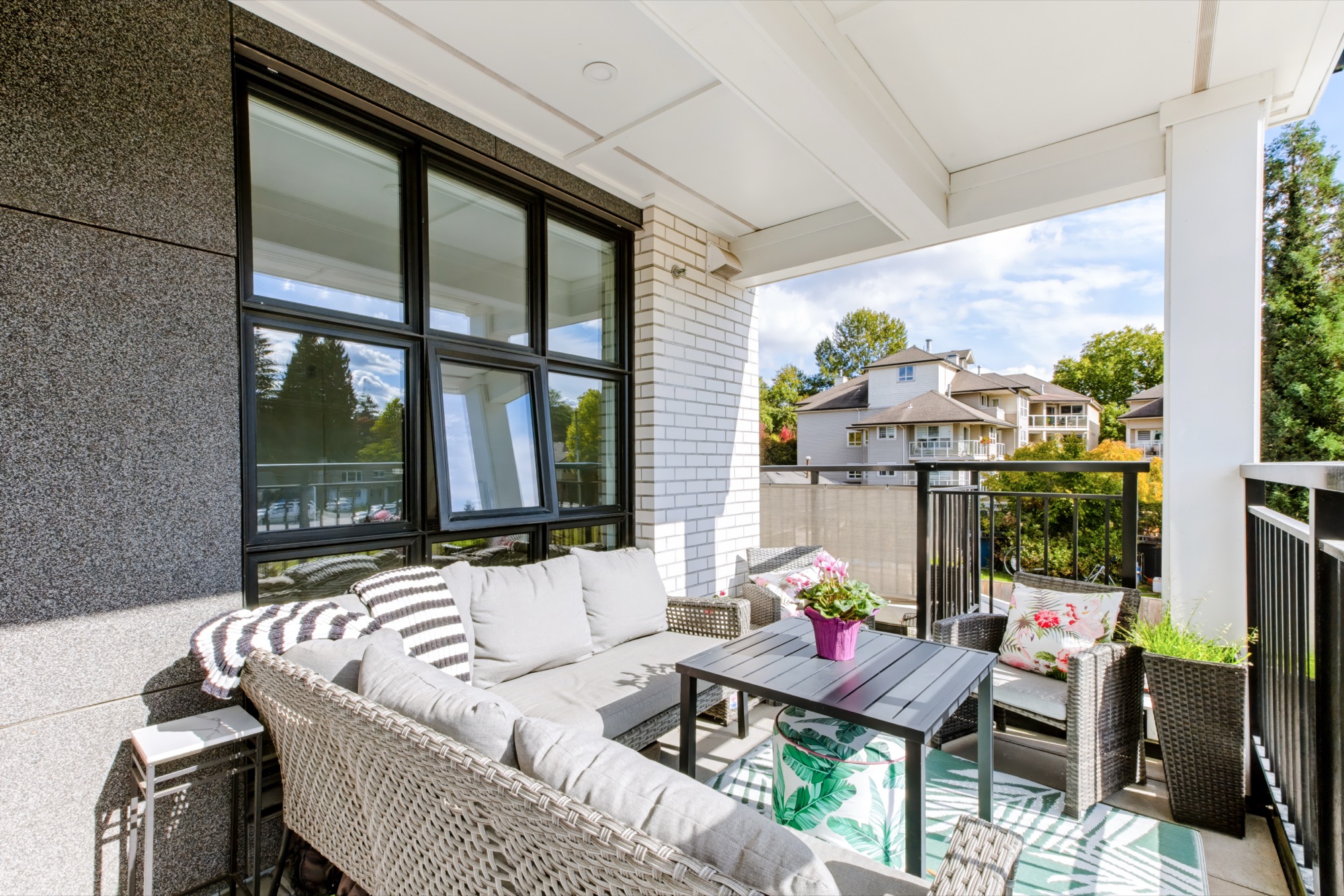 Property photo 123