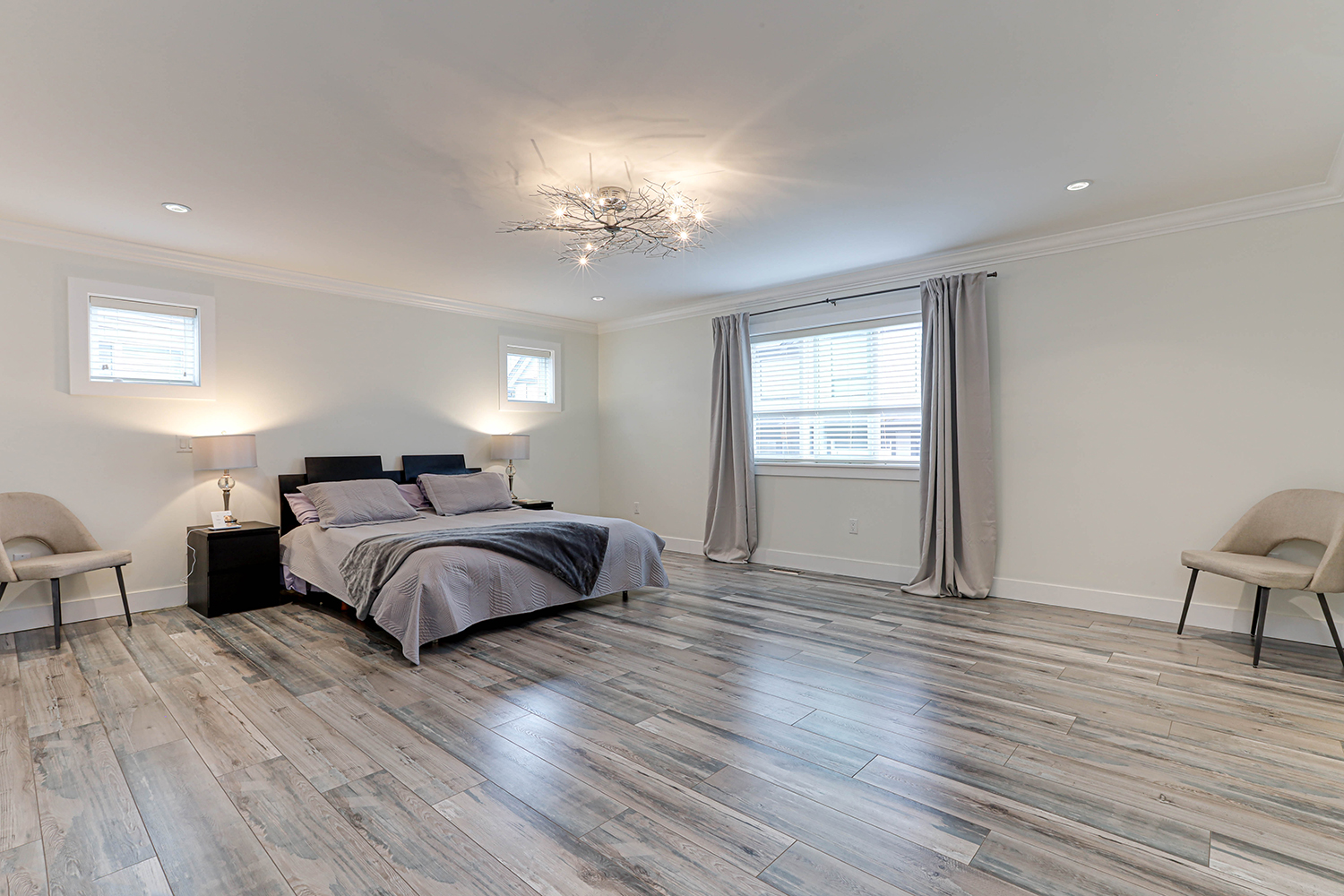 Property photo 124