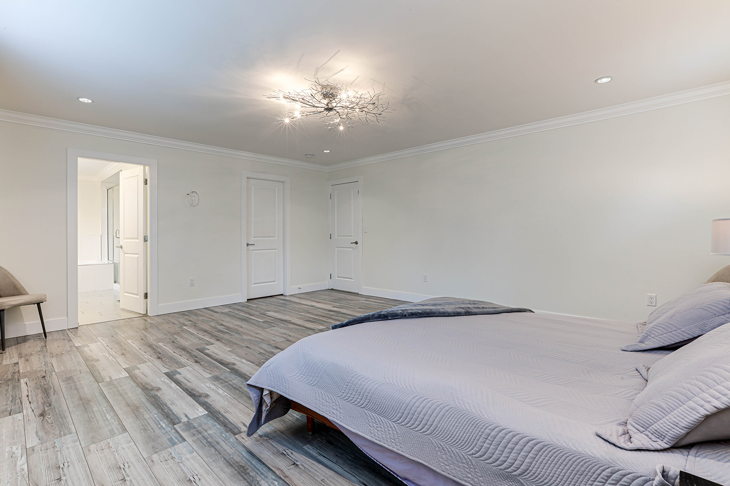 Property photo 127
