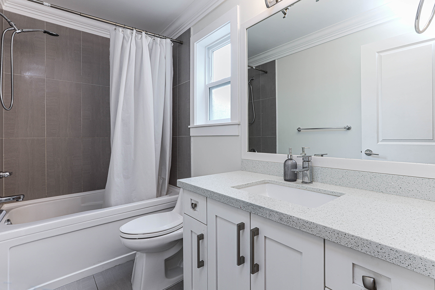 Property photo 133