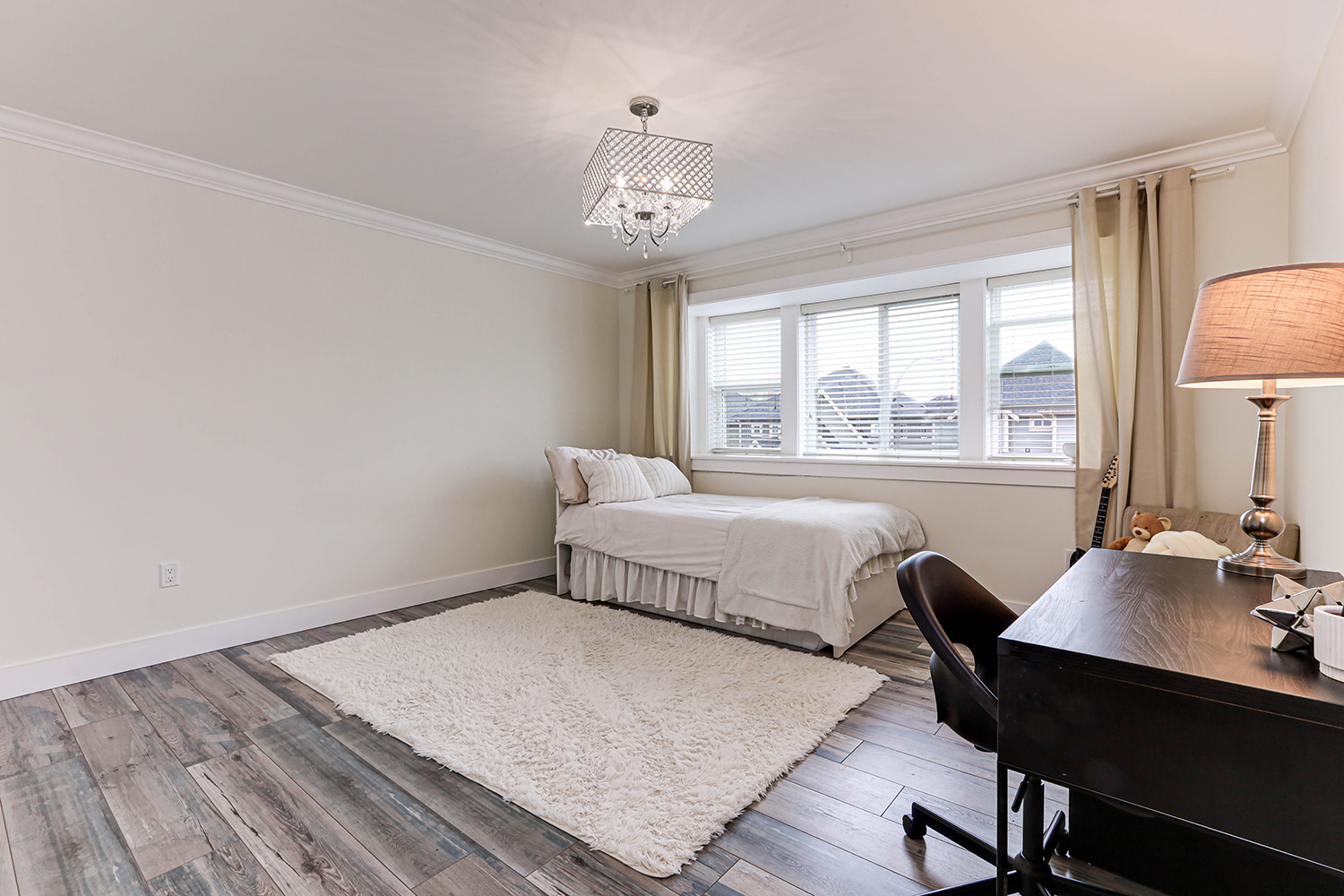 Property photo 136