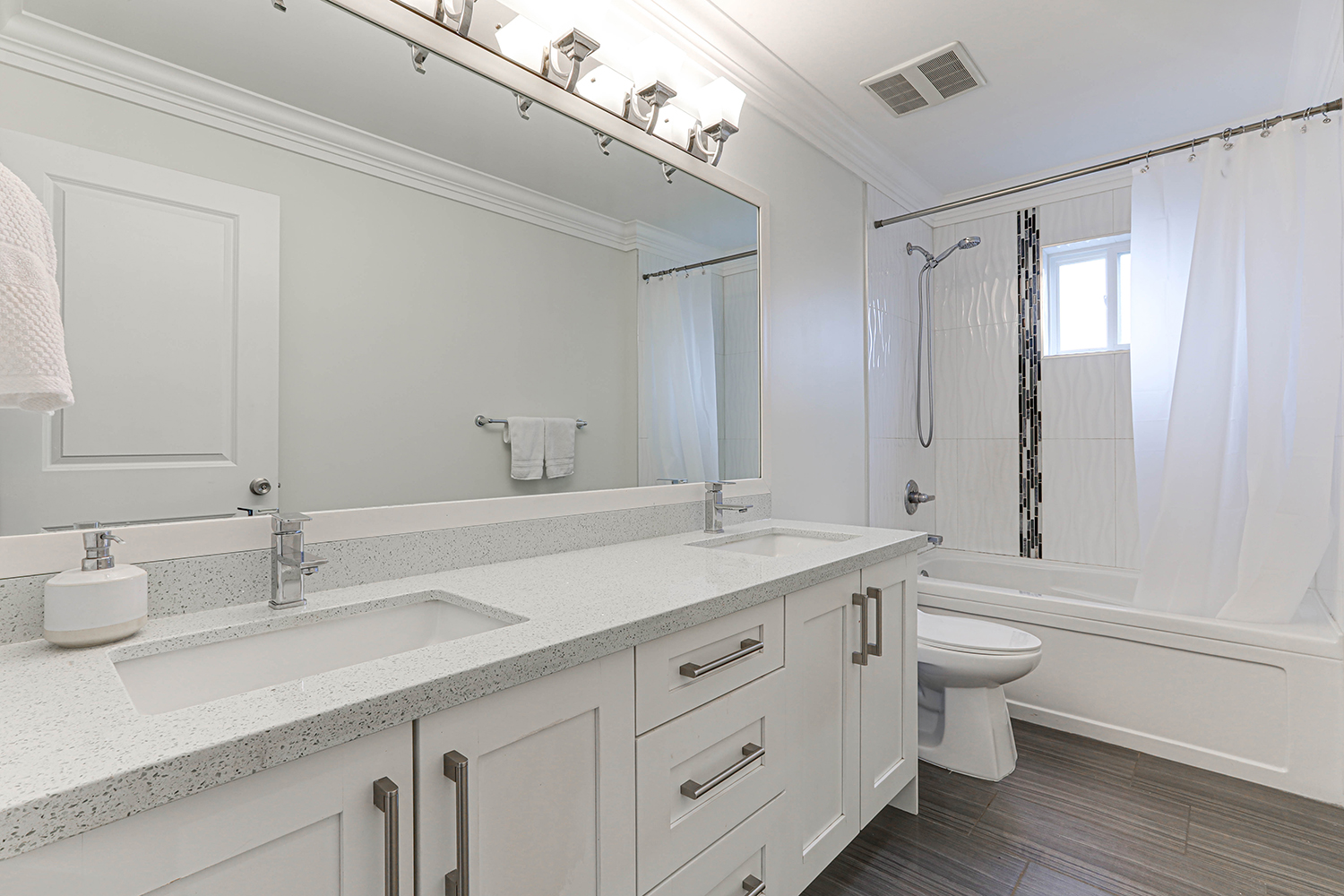 Property photo 142
