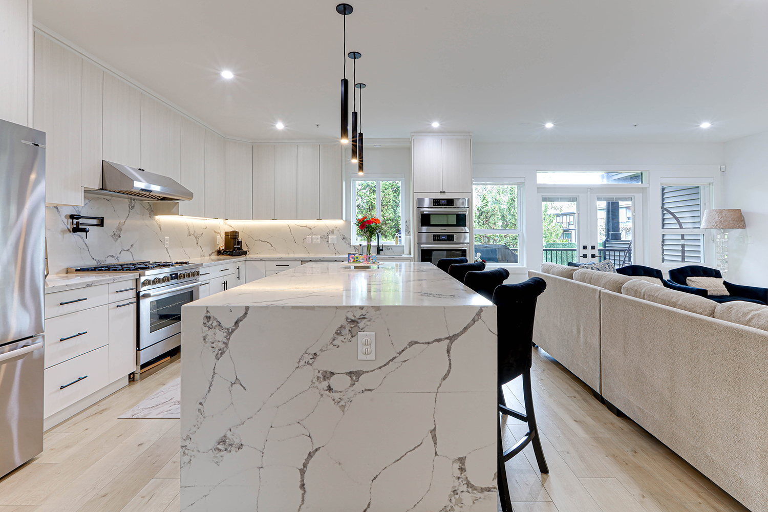 Property photo 125