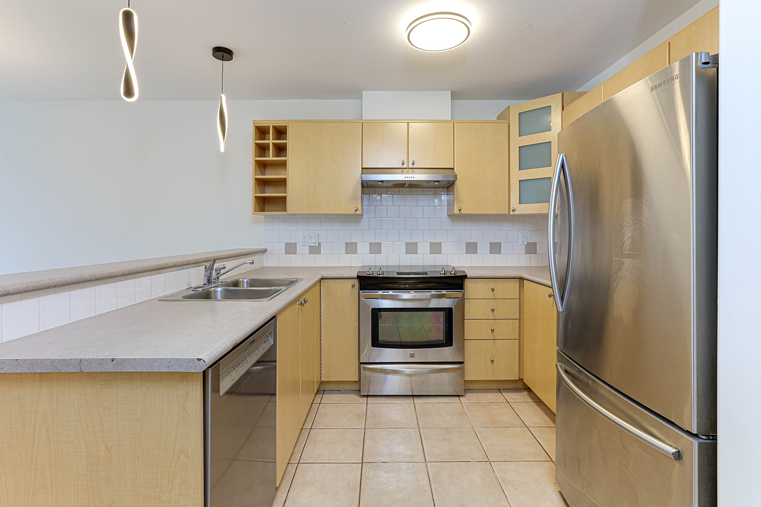 Property photo 110