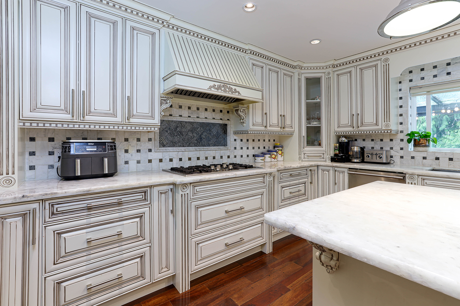 Property photo 123