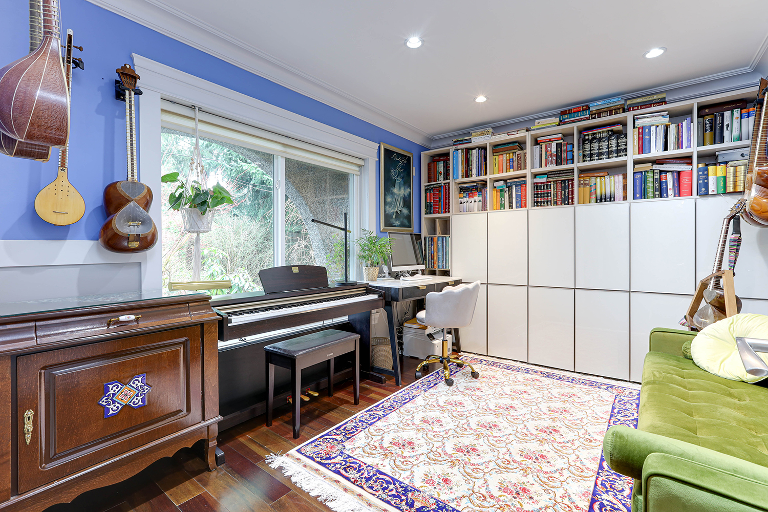 Property photo 128